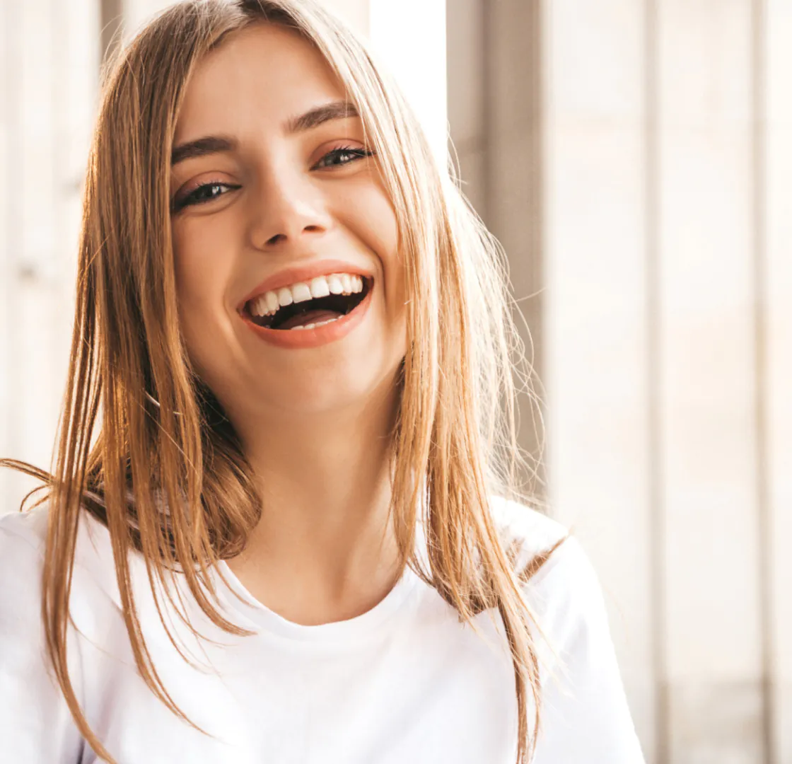 Uśmiechnięta blondynka